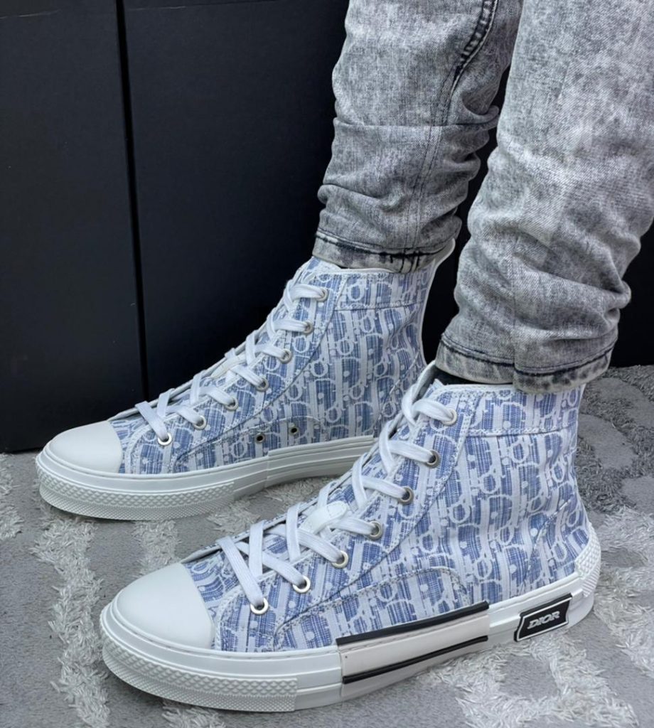 Christian Dior Crystal B23 Oblique Sneakers Calfskin Leather High-Top Sneaker Spring/Summer 2020 